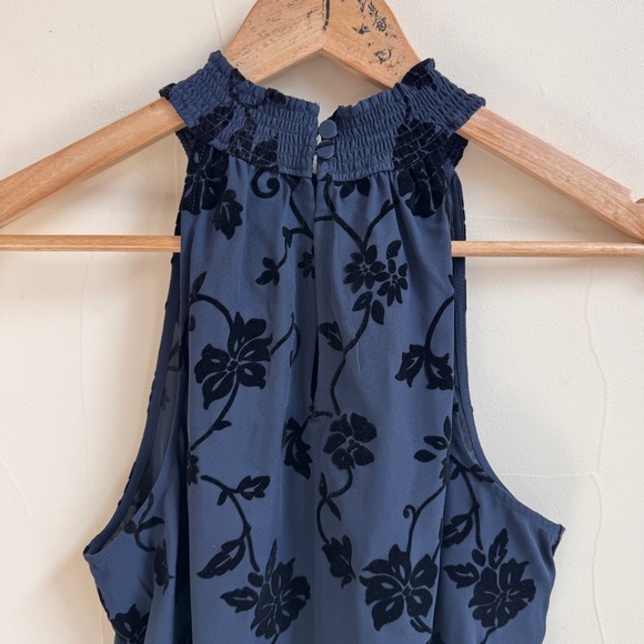 41 Hawthorn Blue Black Floral Sleeveless Halter Neckline Womens Size M Blouse - Picture 5 of 13
